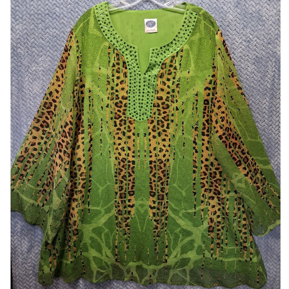 DG2 Diane Gilman Green Animal Print Rhinestone Tunic Top 3X Boho Hippie